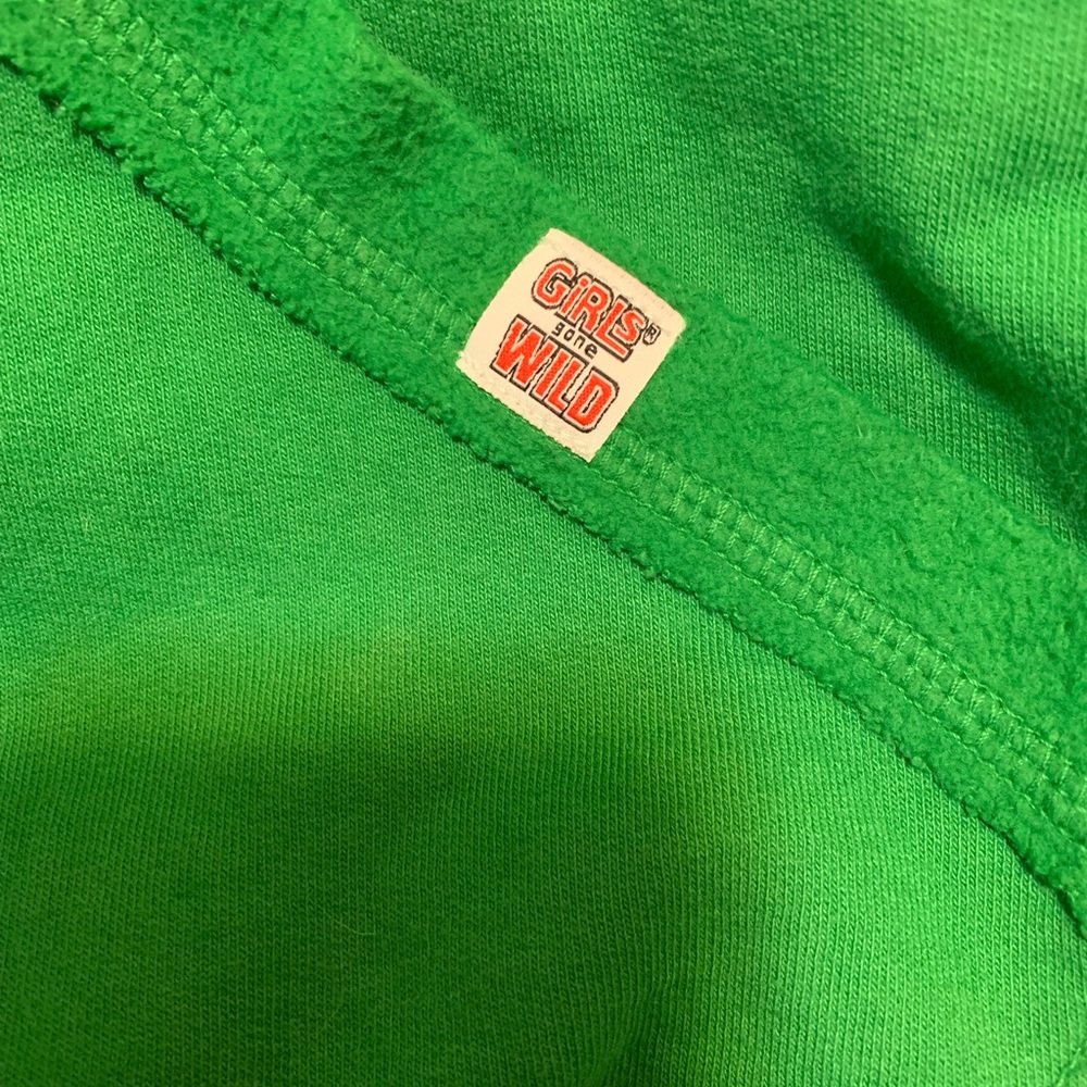 Vintage‎ Girls Gone Wild green raw edge, distressed zip up jacket size Medium - Picture 4 of 5
